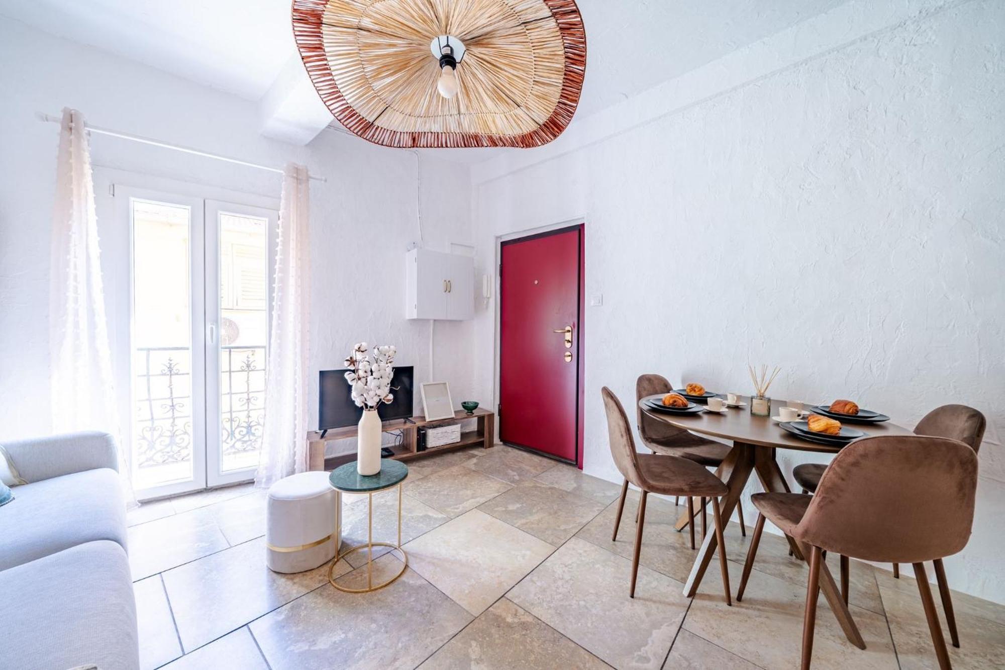 Charmant Appartement 2P Au Coeur Du Vieux Ніцца Екстер'єр фото